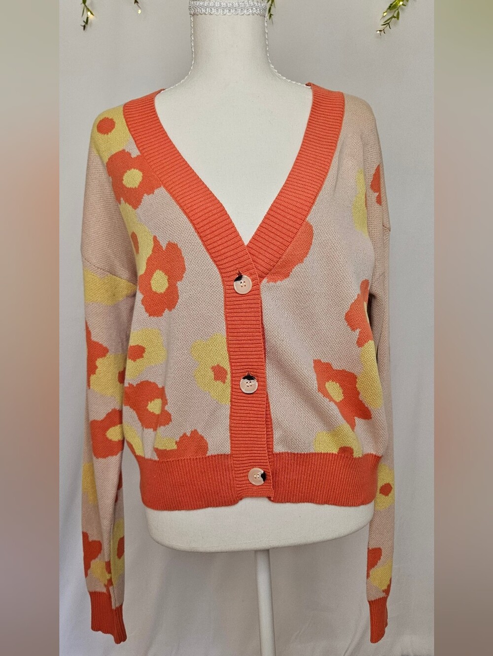 FATE BY LFD Flower Power Cropped Floral Cardigan Sweater NWT M